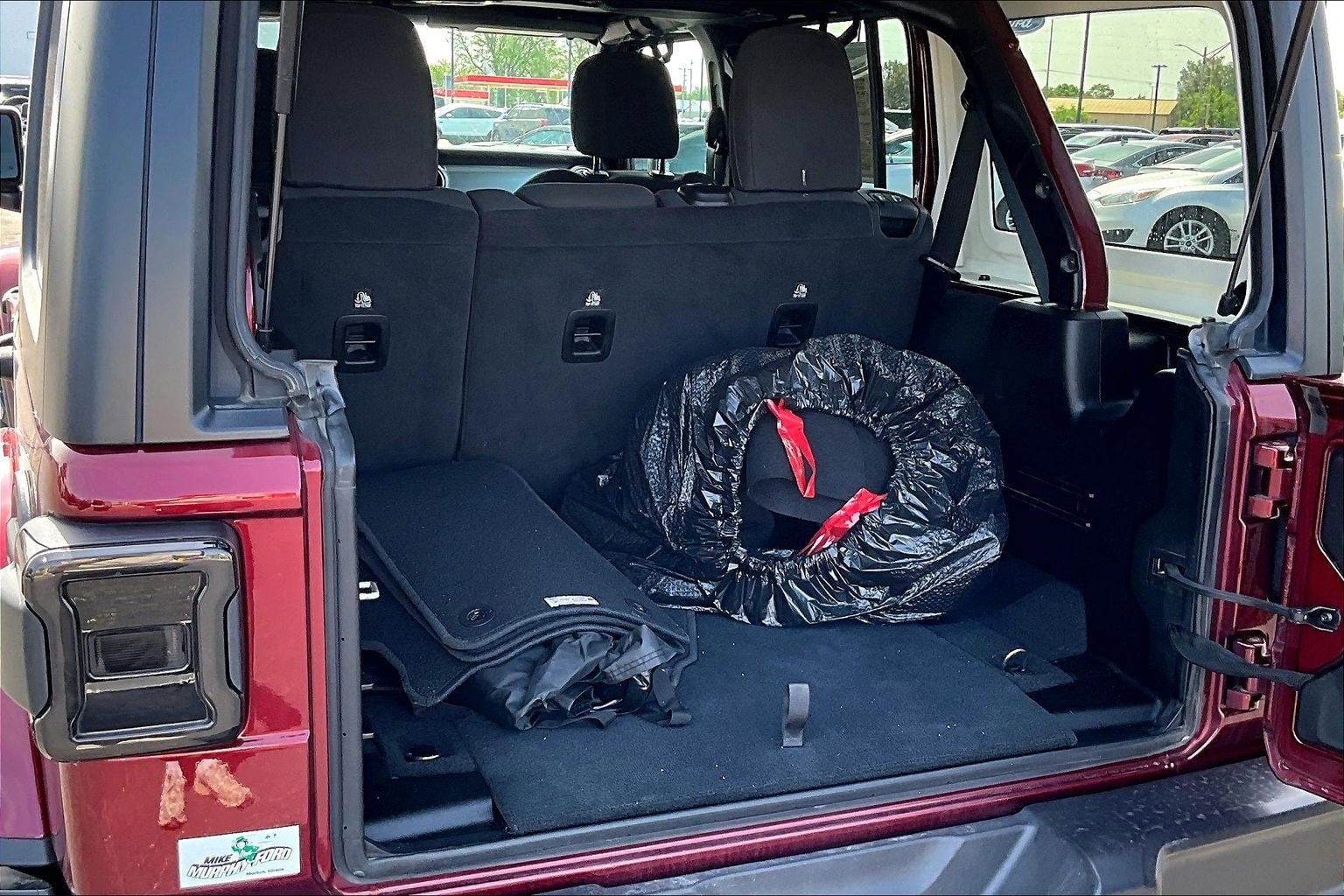 2021 Jeep Wrangler Unlimited Sahara - Photo 19