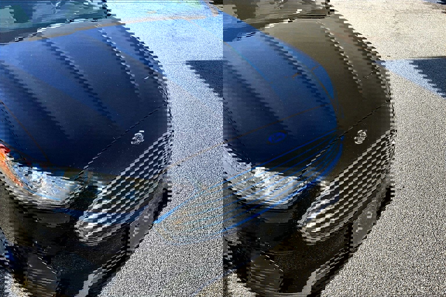 2019 Ford Fusion Hybrid SE photo 3