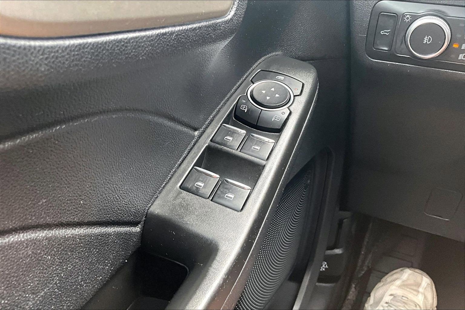 2021 Ford Escape SEL - Photo 33