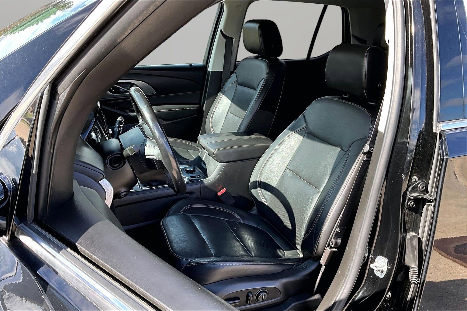 2020 Chevrolet Traverse Premier - Photo 16