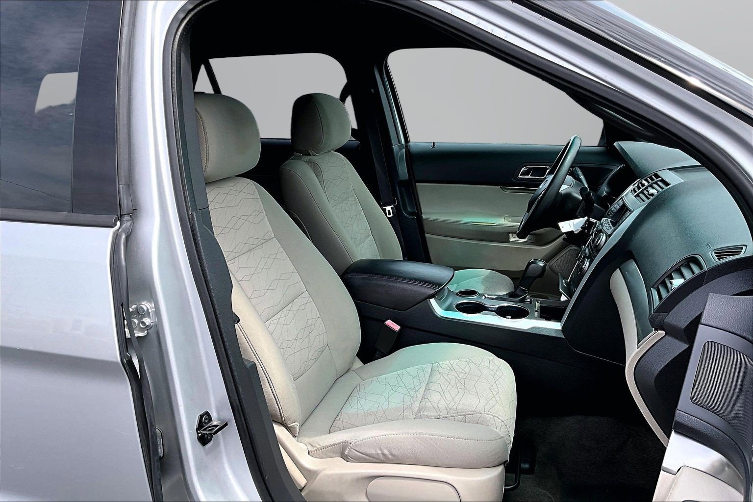 2014 Ford Explorer Base - Photo 7