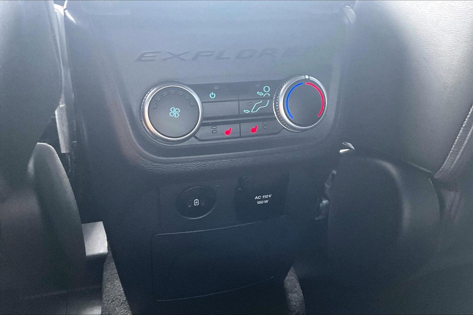 2025 Ford Explorer ST - Photo 39