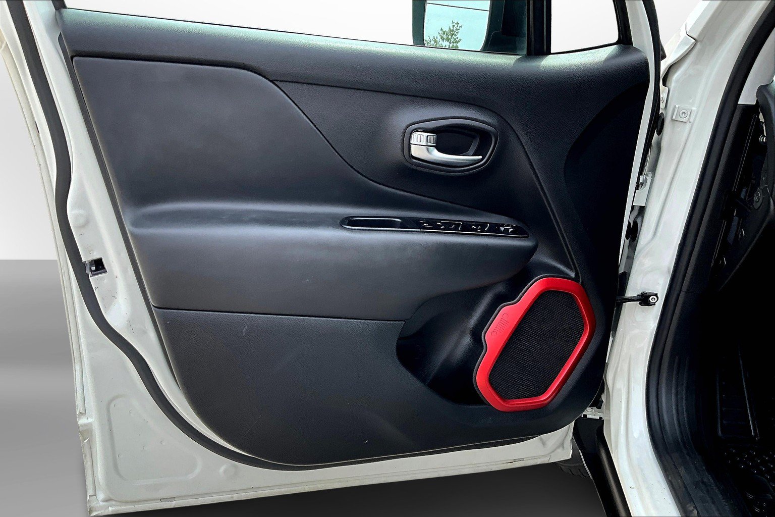 2022 Jeep Renegade Trailhawk - Photo 25