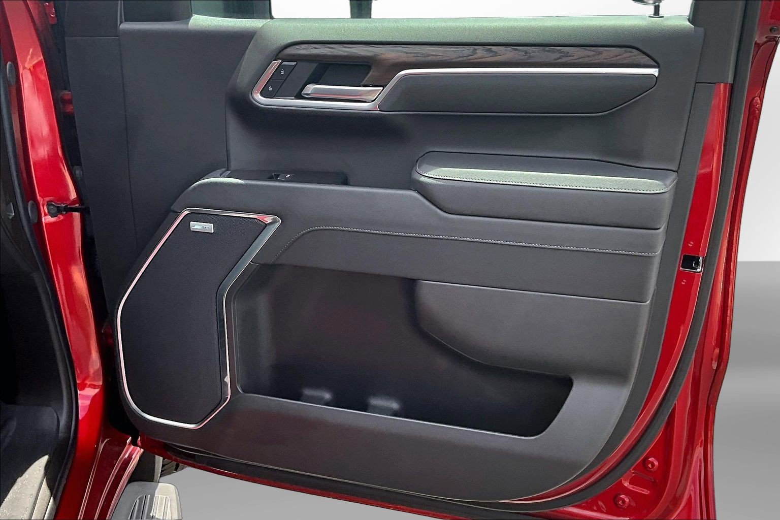 2026 GMC Sierra 1500 SLT - Photo 26