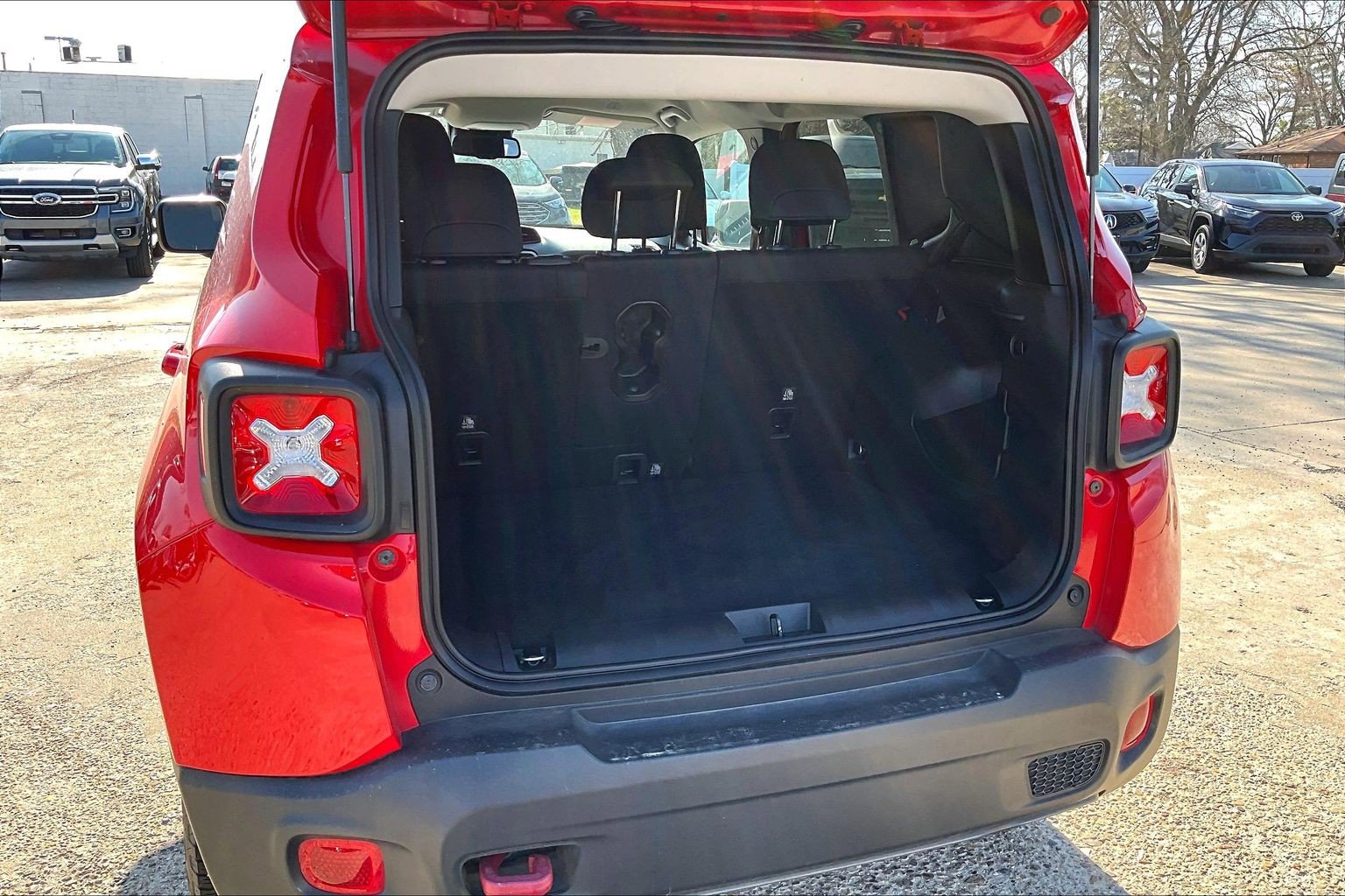 2022 Jeep Renegade Trailhawk - Photo 19