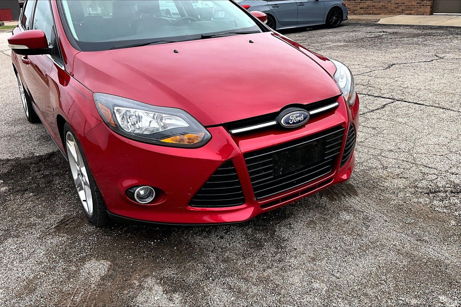 Used 2012 Ford Focus Titanium with VIN 1FAHP3N26CL308910 for sale in Morton, IL