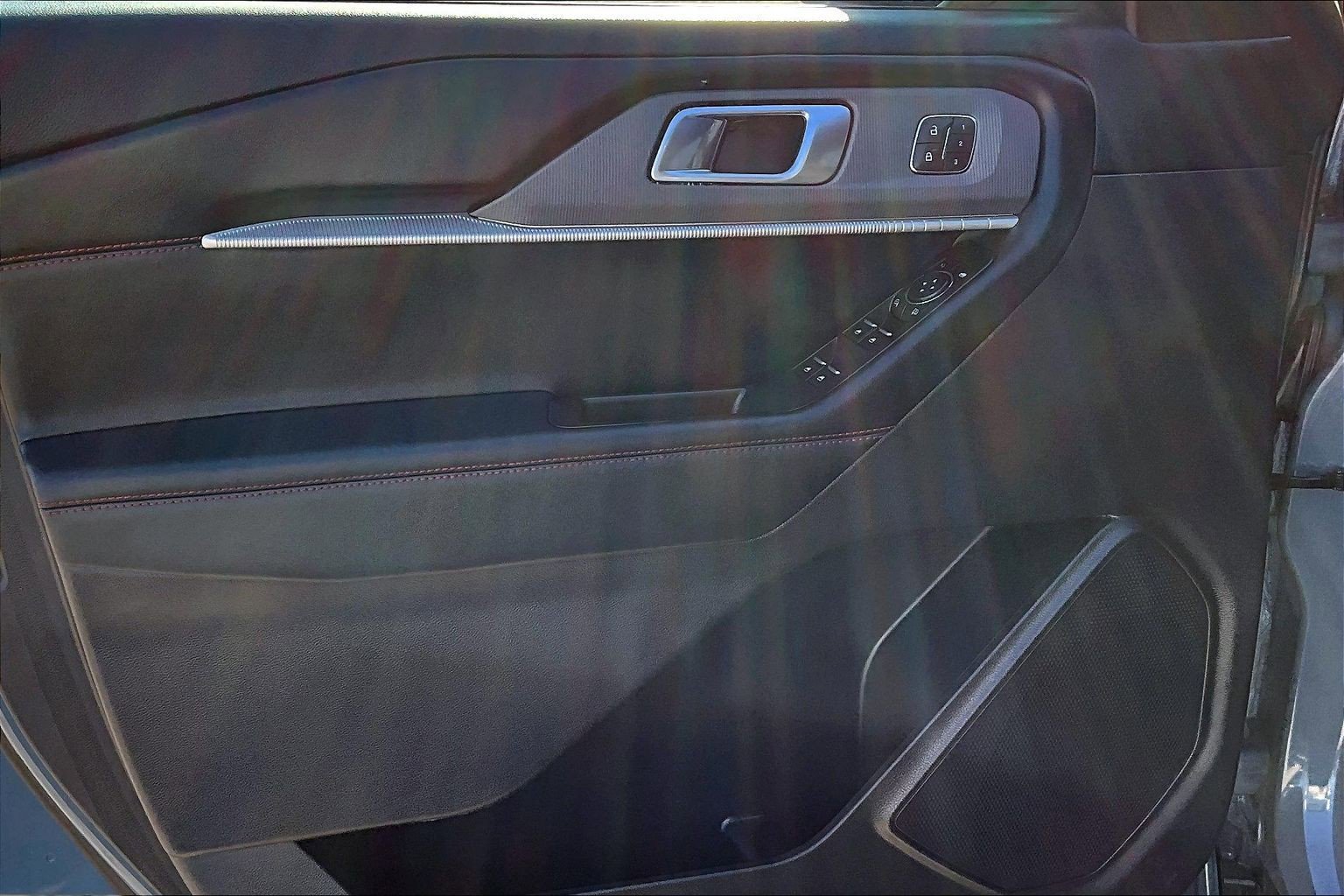 2025 Ford Explorer ST-LINE - Photo 26