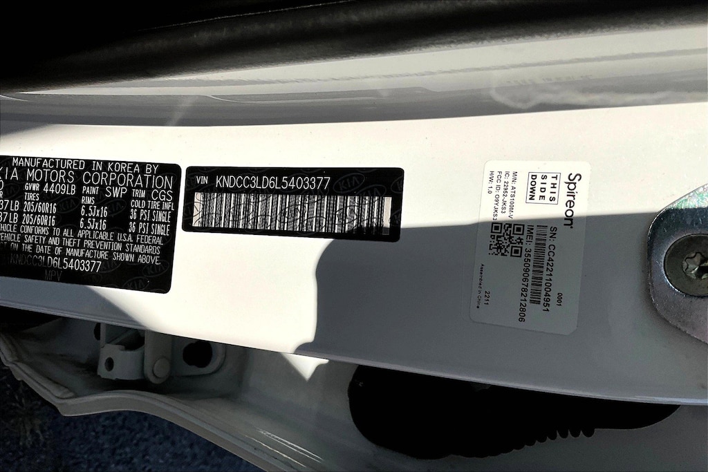 Used 2020 Kia Niro Plug-In Hybrid EX Premium SUV