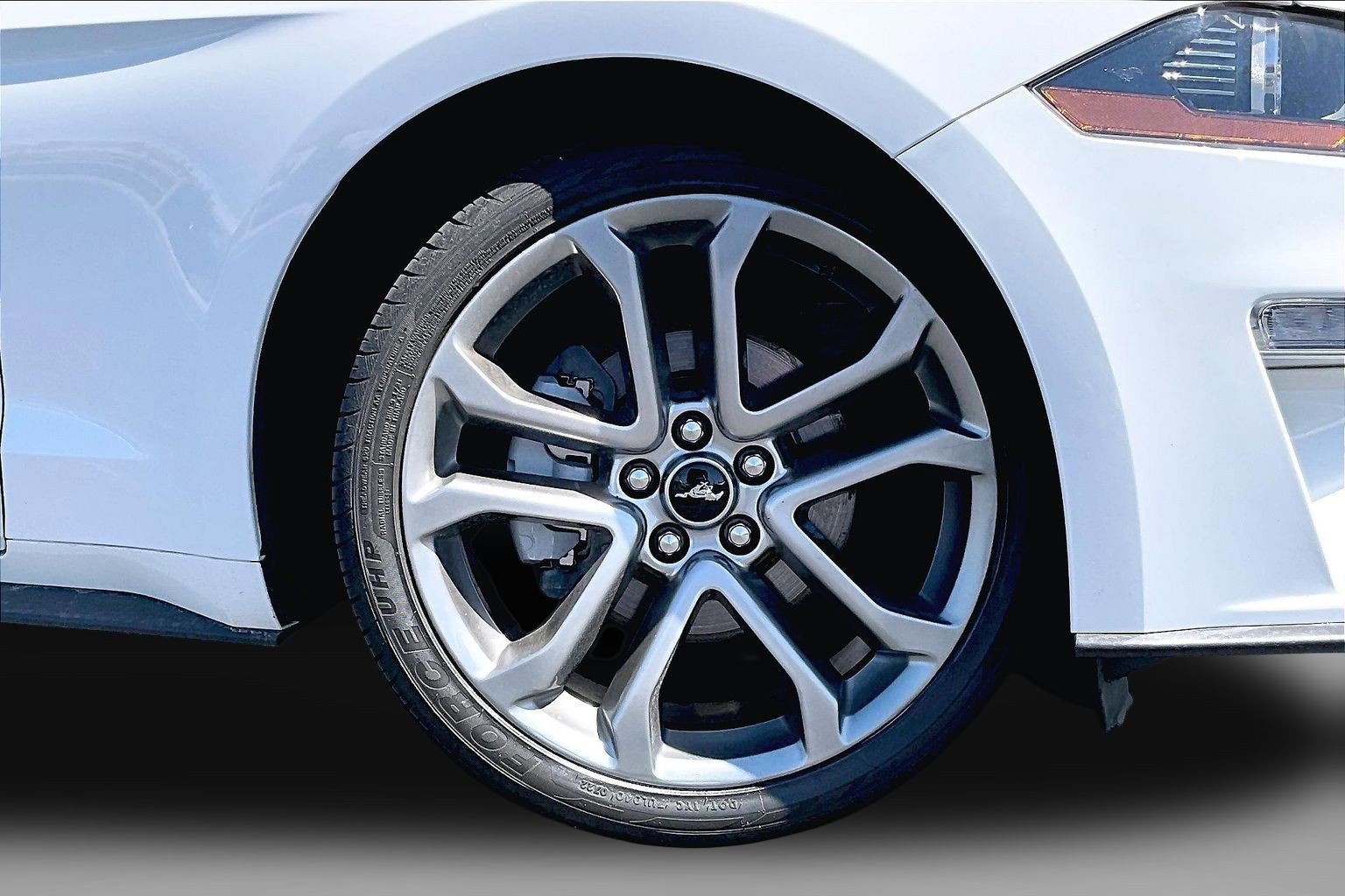 2021 Ford Mustang EcoBoost Premium - Photo 8