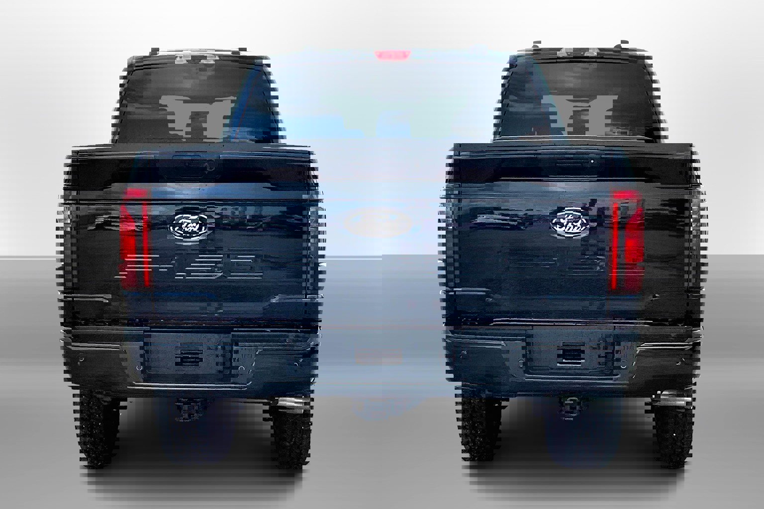 2024 Ford F-150 XLT photo 3