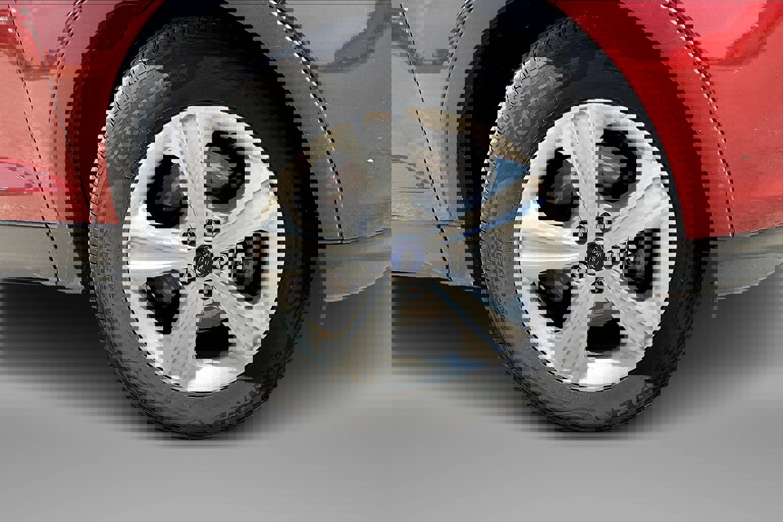 2015 Ford Escape SE photo 2