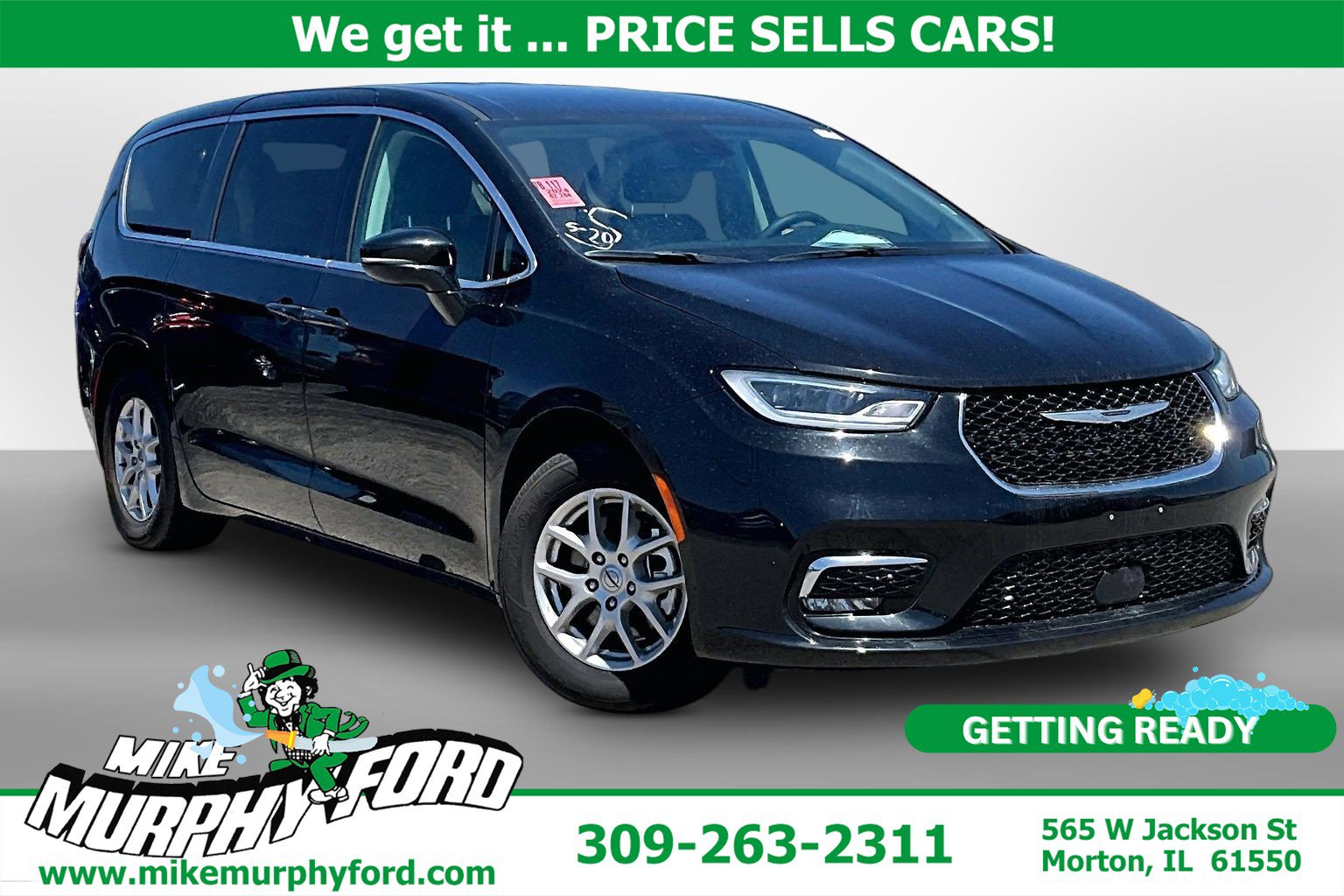 2024 Chrysler Pacifica Touring L's photo