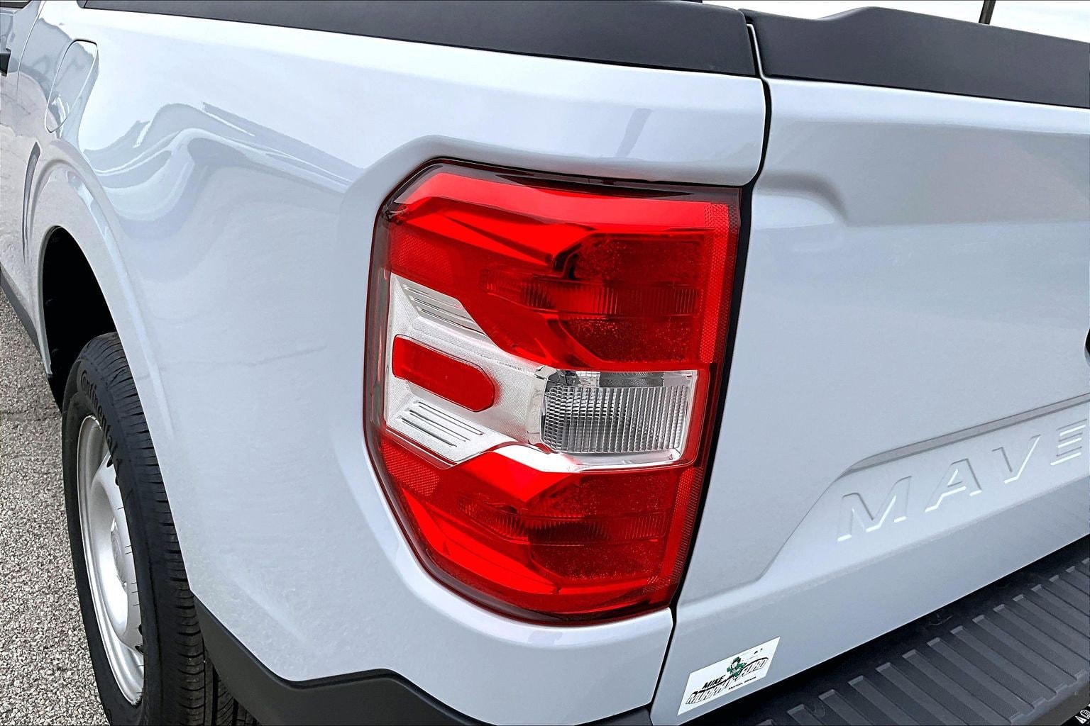 2025 Ford Maverick XL | CarEdge | CarEdge