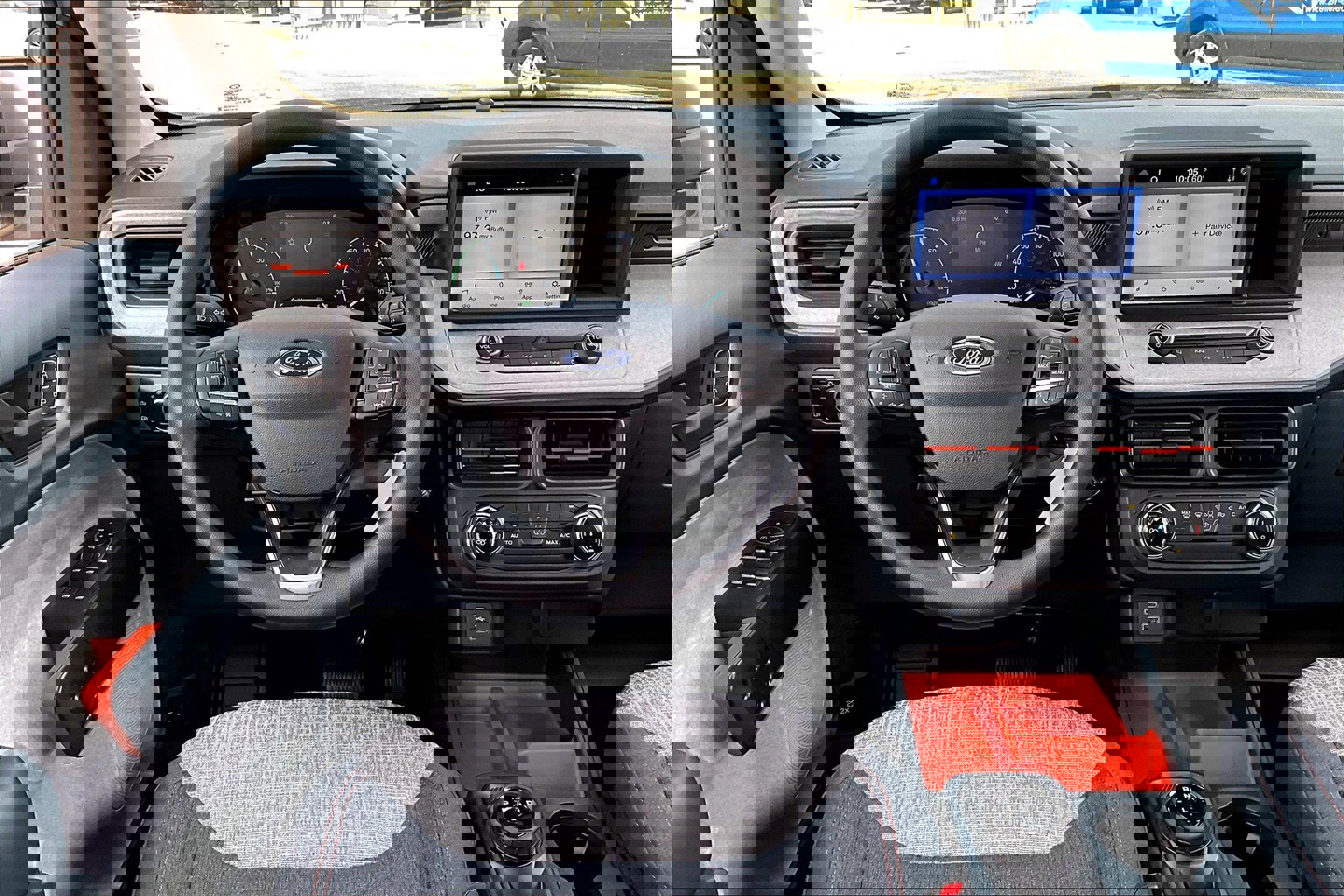 2024 Ford Maverick XLT photo 3
