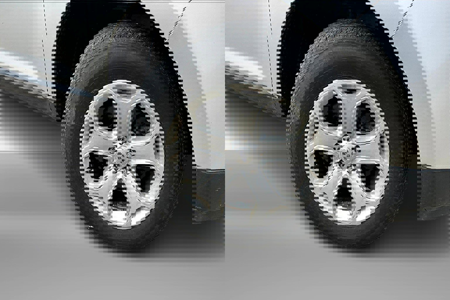 2FMDK4JC4DBC03307