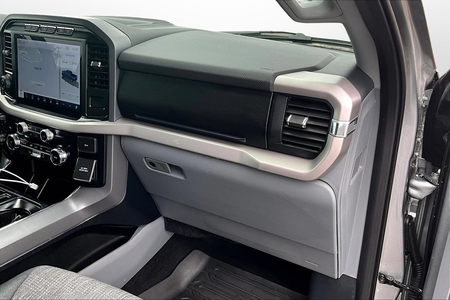 2023 Ford F-150 XLT - Photo 21