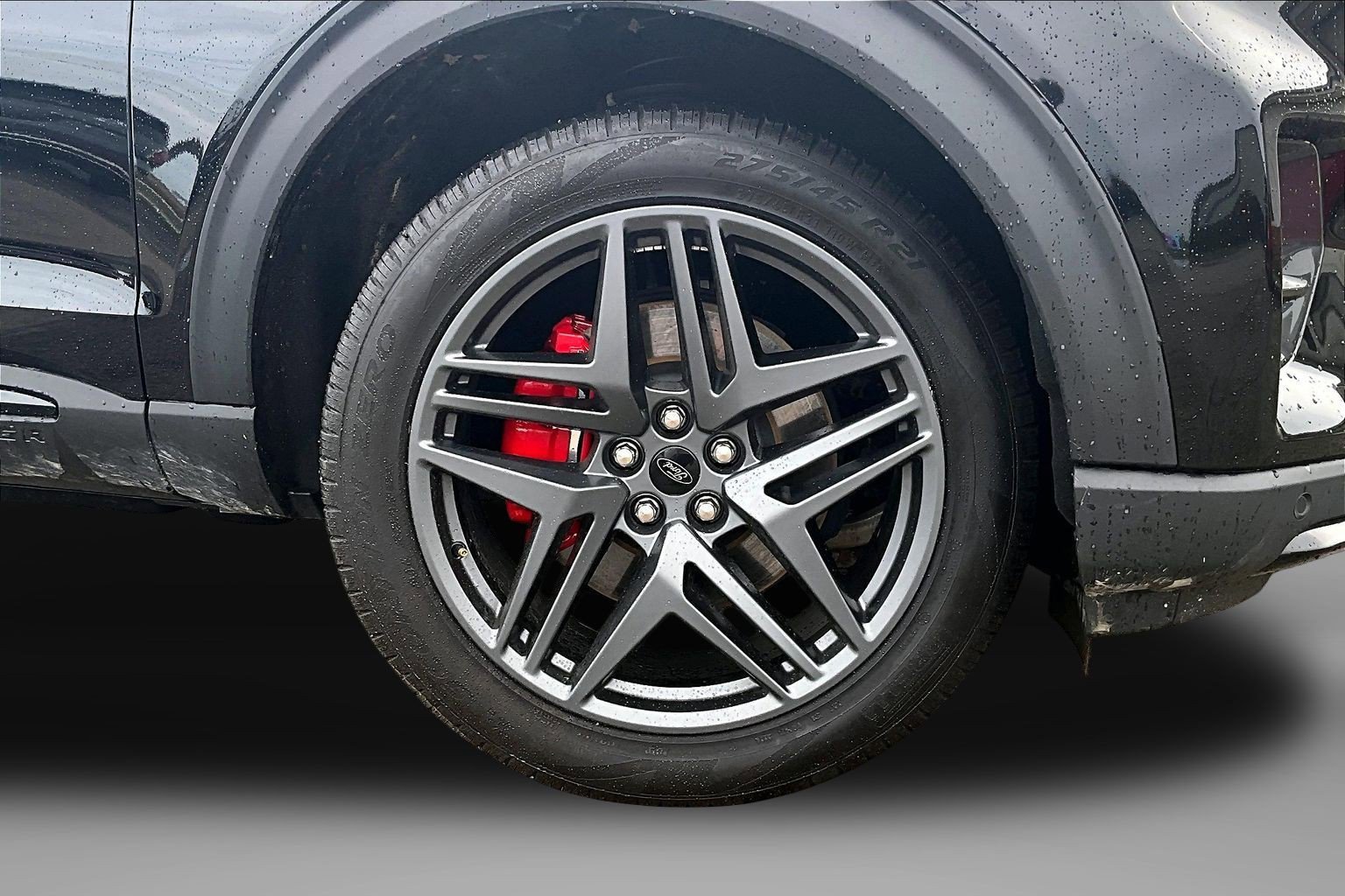 2025 Ford Explorer ST - Photo 9