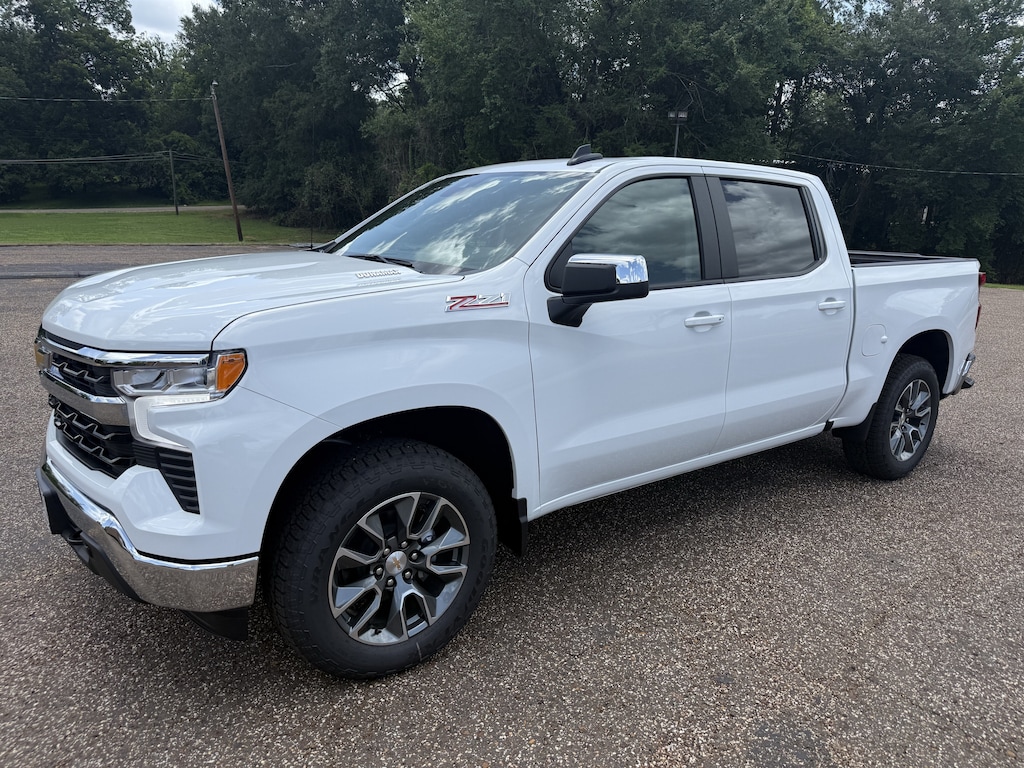 New 2026 Chevrolet Silverado 1500 LT Truck