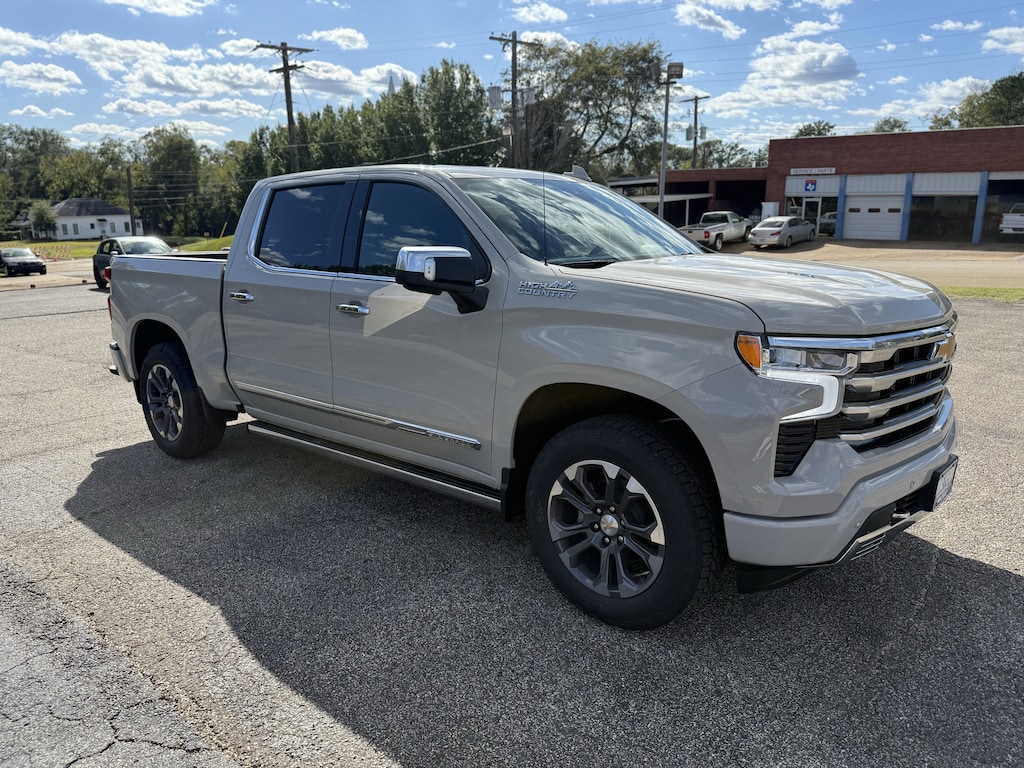 New 2026 Chevrolet Silverado 1500 High Country Truck