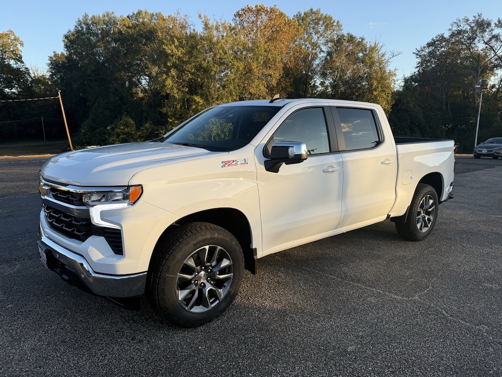 New 2026 Chevrolet Silverado 1500 LT Truck