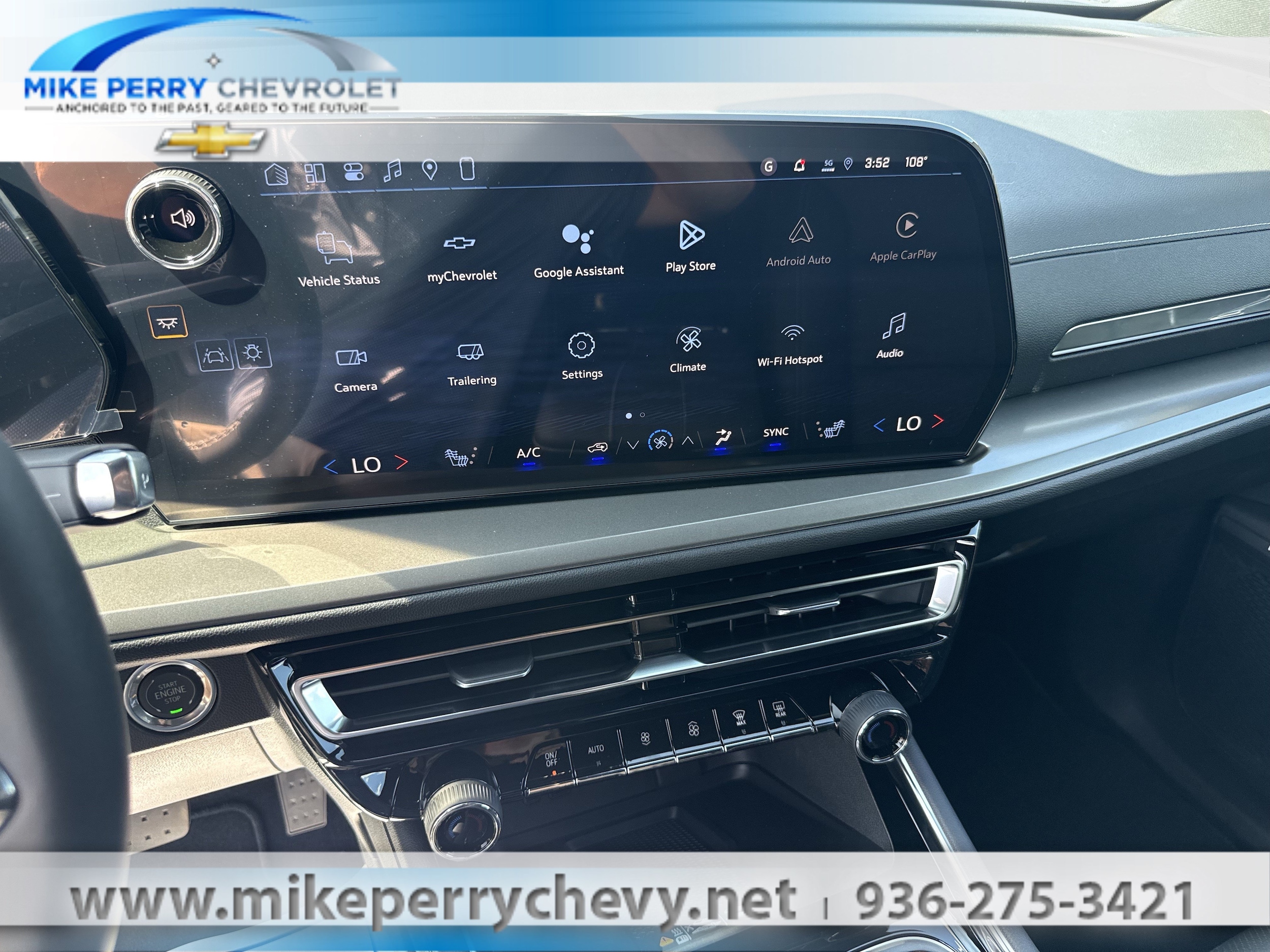 2026 Chevrolet Traverse LT - Photo 8