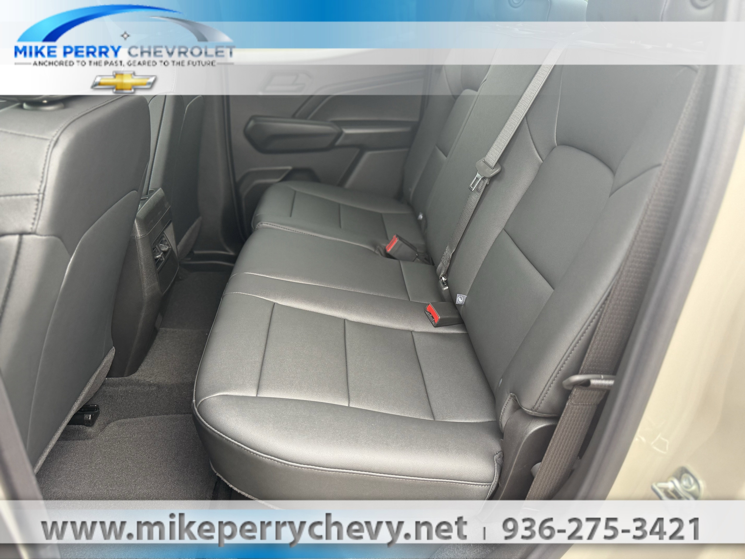 2026 Chevrolet Colorado Trail Boss - Photo 11