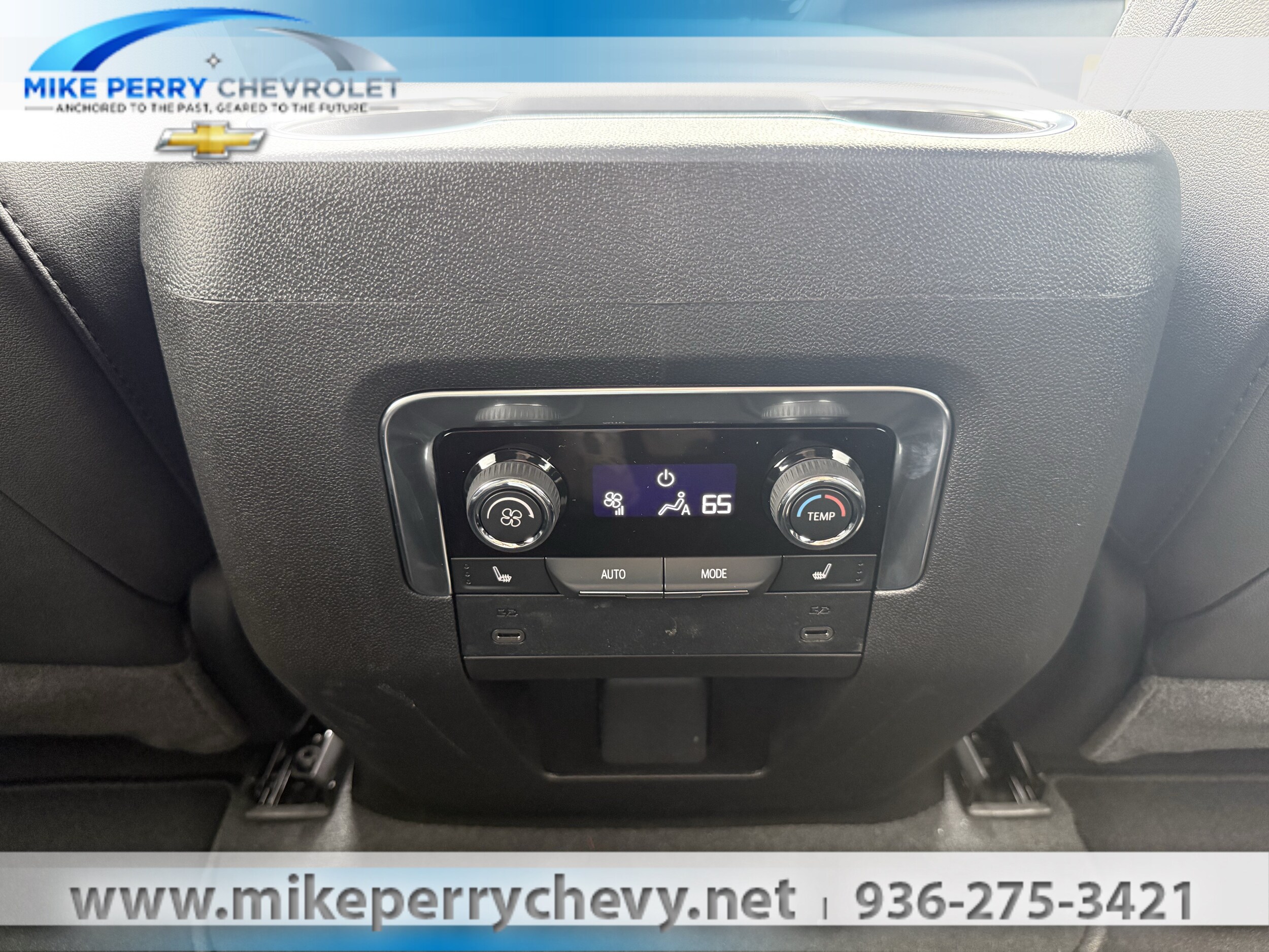 2026 Chevrolet Tahoe LT - Photo 18