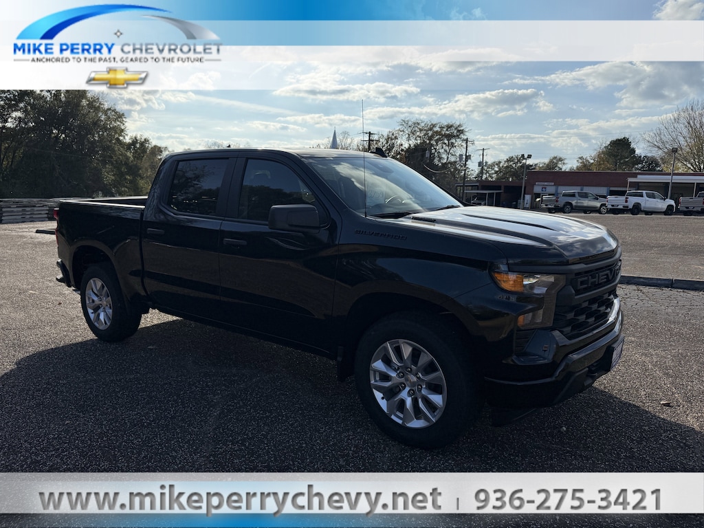 New 2026 Chevrolet Silverado 1500 Custom Truck