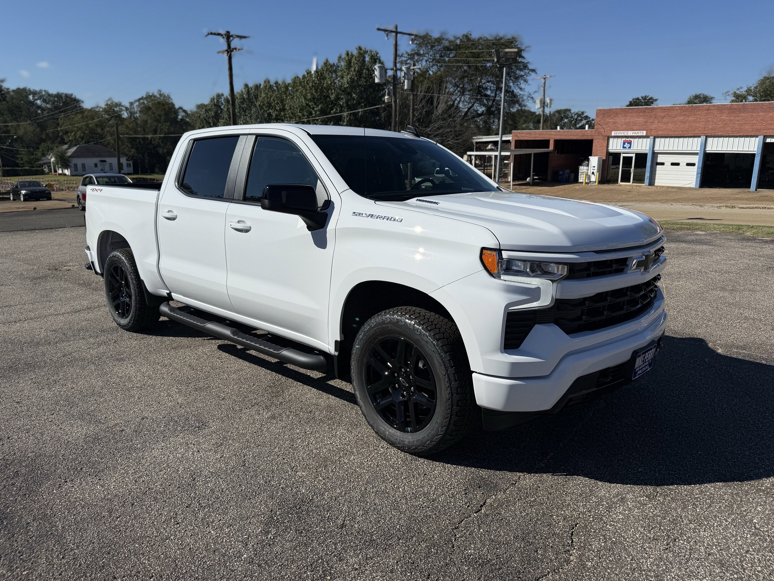 2026 Chevrolet Silverado 1500 RST photo 2