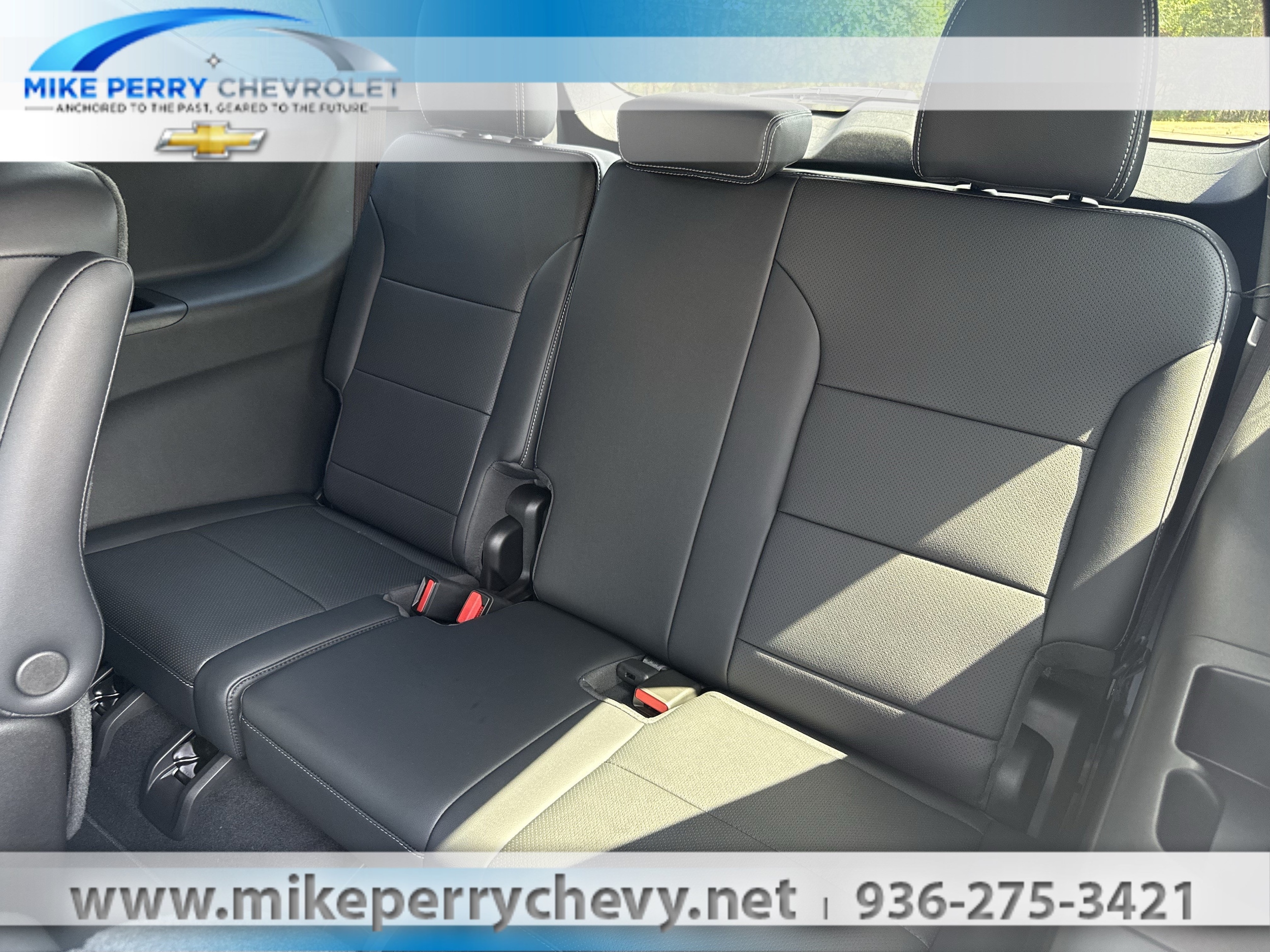 2026 Chevrolet Traverse LT - Photo 12