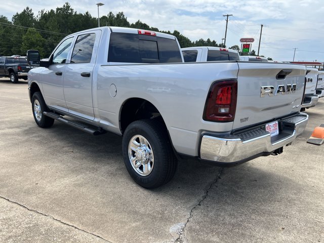 2026 Ram 2500 Tradesman photo 4