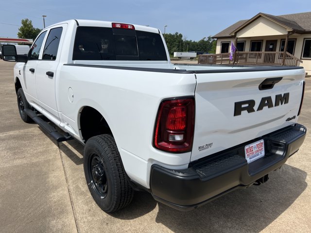 2025 Ram 2500 Tradesman photo 4