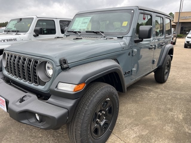 2026 Jeep Wrangler 4-Door Sport - Photo 3
