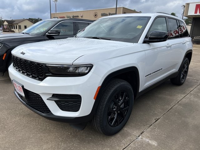 2025 Jeep Grand Cherokee Altitude - Photo 3