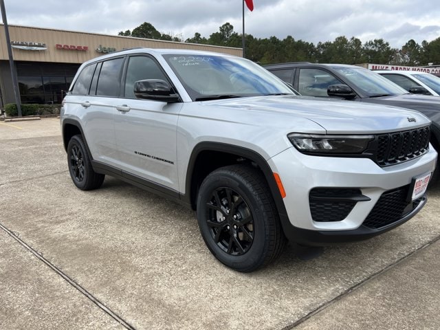 2025 Jeep Grand Cherokee Altitude's photo