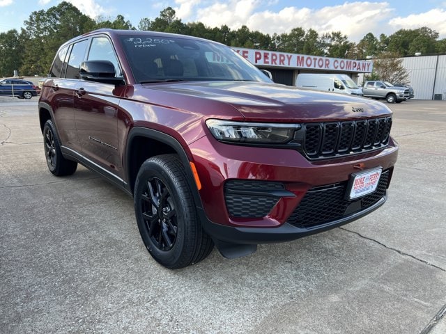 2025 Jeep Grand Cherokee Altitude's photo