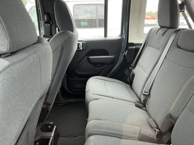 2026 Jeep Wrangler 4-Door Sport - Photo 6