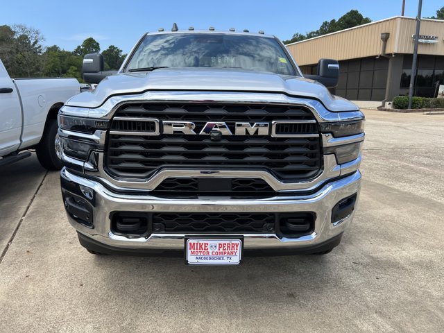 2026 Ram 2500 Tradesman photo 2
