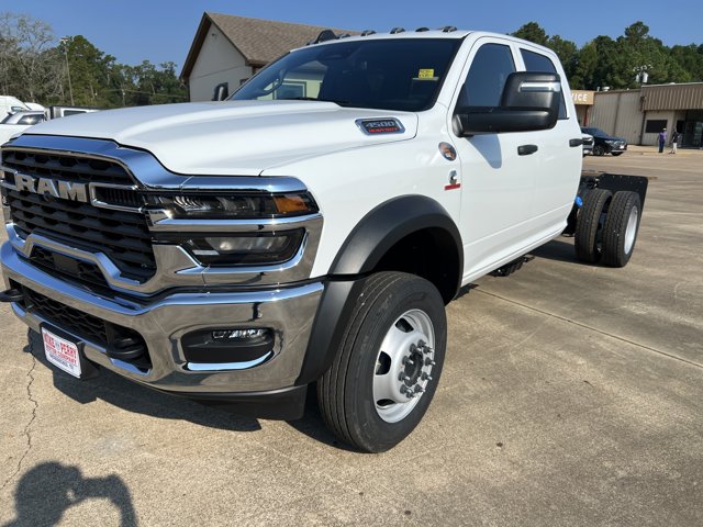 2026 Ram 4500 Tradesman photo 3