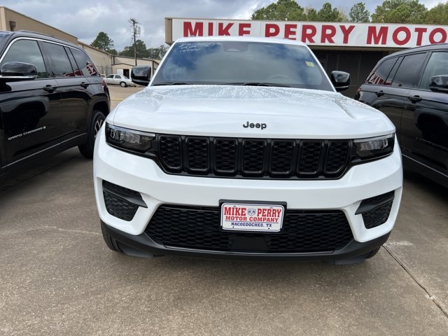 2025 Jeep Grand Cherokee Altitude - Photo 2
