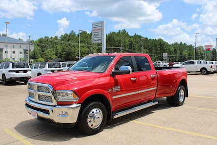 2014 Ram 3500 Laramie Truck Crew Cab