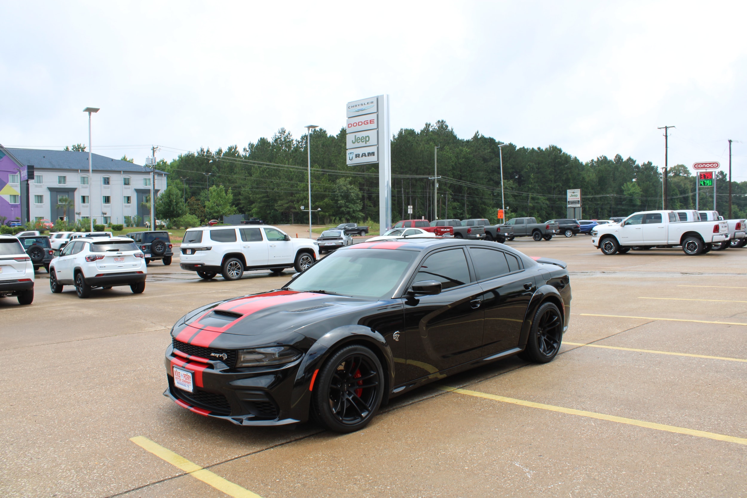 2021 Dodge Charger SRT Hellcat Widebody's photo