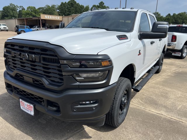 2025 Ram 2500 Tradesman photo 2