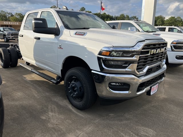 2027 Ram 3500 Chassis Cab Pickup 