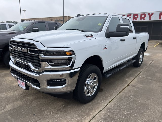 2025 Ram 2500 Tradesman photo 3