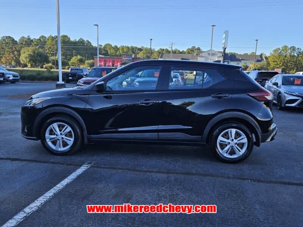 Used 2021 Nissan Kicks S FWD