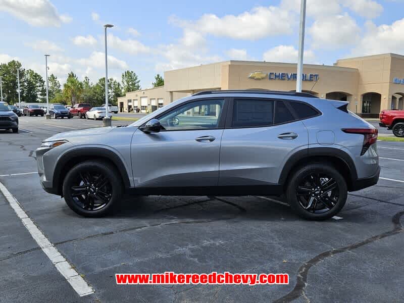 2025 Chevrolet Trax ACTIV photo 4