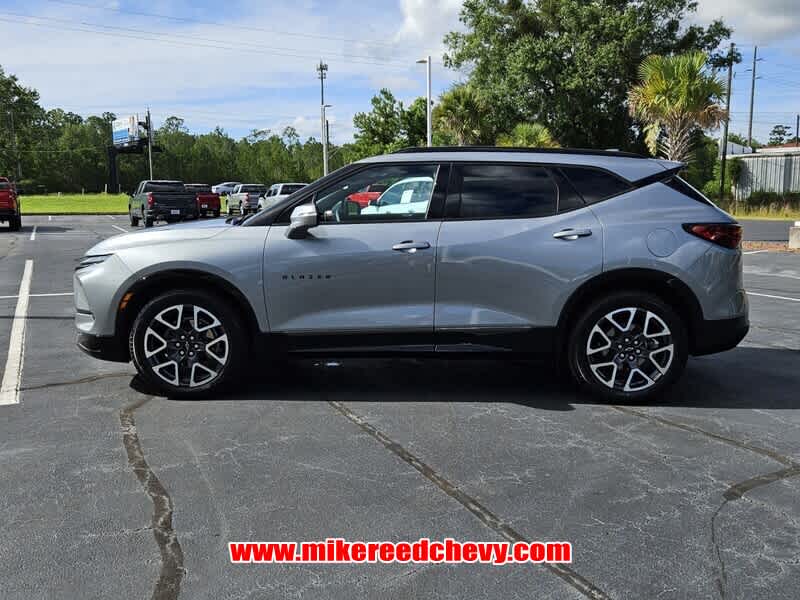 2024 Chevrolet Blazer RS photo 4