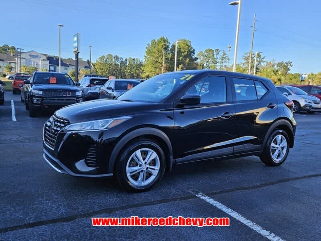 Used 2021 Nissan Kicks S FWD