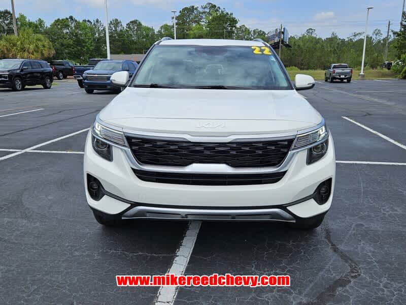 2022 Kia Seltos EX photo 2